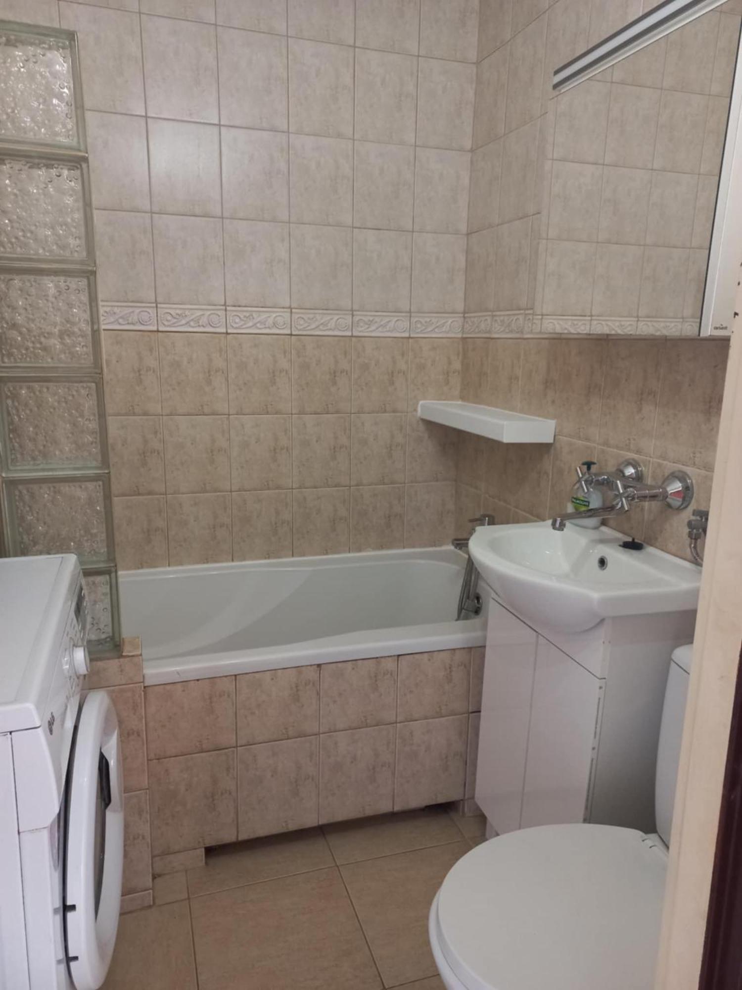Apartament M-3 - 51M2 - Free Parking Częstochowa Exterior foto